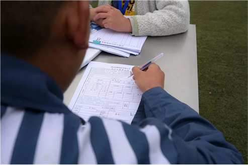 直击眉州监狱即将刑释人员就业招聘会现场