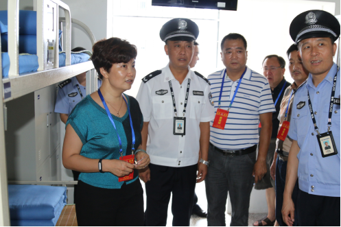 自贡监狱聘任特邀执法监督员