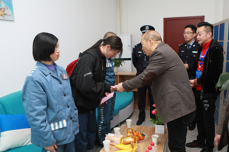 5D4C9798_副本.jpg